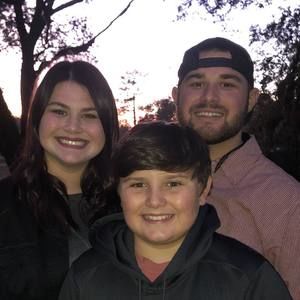 Meet your Posher, Kim